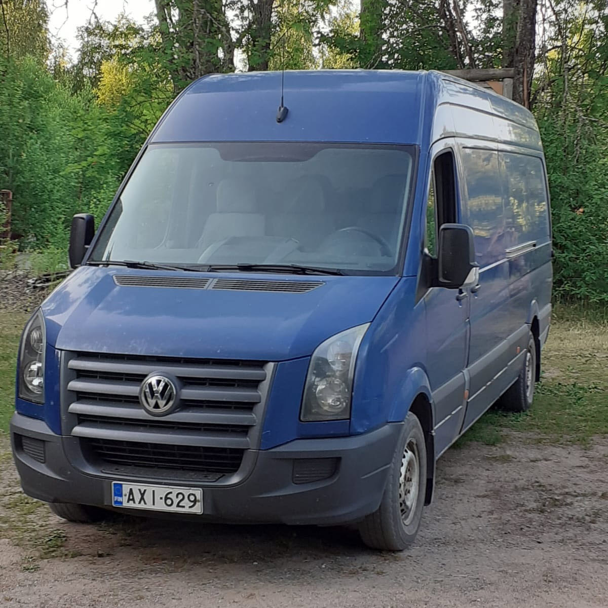 VW Crafter kevytkuorma-auto